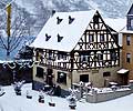 Weinhaus Weiler in Oberwesel am Rhein im Schnee, Foto: � 1998, Margit Weiler